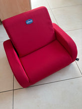 Carica l'immagine nel visualizzatore di Gallery, Poltroncina Chicco Twist Red Trasformabile
